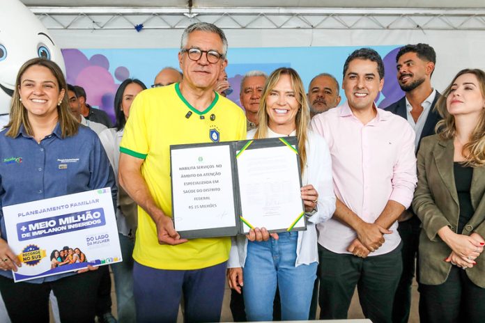 Mutirão amplia acesso a métodos contraceptivos e serviços de saúde na Estrutural